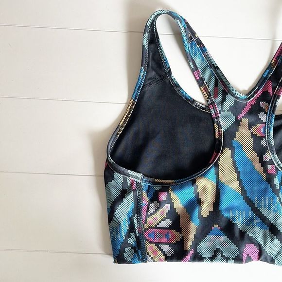 Nike Printed Racerback Bra - Picture 6 of 10